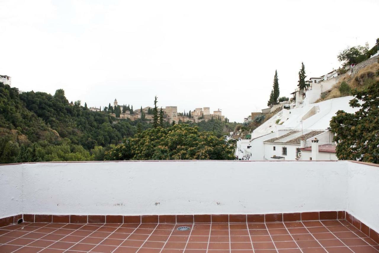 Cueva De Lindaraja Villa Granada Exterior photo