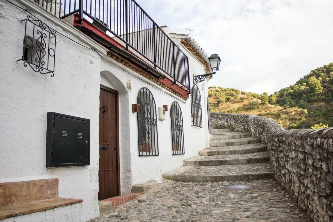 Cueva De Lindaraja Villa Granada Exterior photo